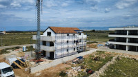 POVLJANA, OTOK PAG – Novogradnja s vrtom i velikom terasom | 2 spavaće