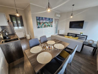 PRAPUTNJAK, STAN SA POGLEDOM NA MORE ZA NAJAM