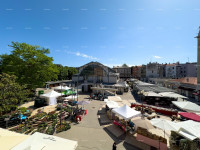 Predivan, renovirani stan u strogom centru, na gradskoj tržnici, Pula!