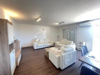 Predivan stan na Srdočima 3s+DB s tri parkirna mjesta