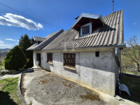 Pregrada, Kostelsko 24, kuća s gosp. zgradom (prodaja)