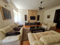 **PREKRASAN LUKSUZAN STAN U CENTRU ZAGREBA**