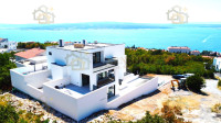 CRIKVENICA | LUKSUZ | PRIVATNI BAZEN | GARAŽA | POGLED NA MORE