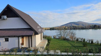 Prekrasna kuća na jezeru Sabljaci