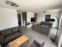 *Prekrasna vila sa bazenom, okolica Savičente*