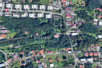 Prevoj, građevinsko zemljište 1249 m2 + legaliziran objekt