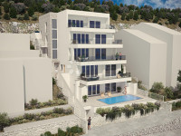 PRIMOŠTEN- PENTHOUSE PRVI RED DO MORA!