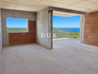 DALMACIJA, PRIMOŠTEN – Stan 2S+DB 73,45 m², pogled na more i garažno m