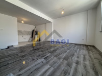 Privlaka 100m od plaže - dvoetažan apartman 70 m2