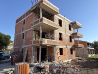 Privlaka-Bilotinjak, dvosoban stan u prizemlju s vrtom!!