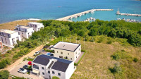 PRIVLAKA, duplex vila s bazenom samo 100m od mora!!!