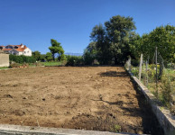 Privlaka- građevinsko zemljište 463 m2 pravilnog oblika !