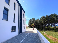 PRIVLAKA, jednosobni stan S1 od 67 m2, samo 100 m od mora, NOVOGRADNJA