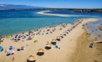 PRIVLAKA, Sabunike, građevinsko 640 m2, blizina plaže