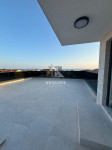 PRIVLAKA - Trosoban Penthouse S5 - 80m od mora