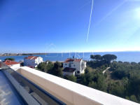 PRIVLAKA - trosoban penthouse S9 s krovnom terasom od 177 m2!!