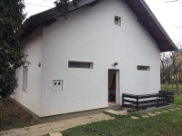 Prizemnica s potencijalom potkrovlja – 124 m², Struge
 (Žitnjak)