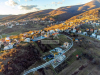 Prodaja: Atraktivno zemljište u Lukšićima 1000m2