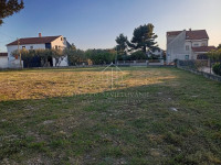 Prodaja, Biograd, građevinsko zemljište 836m2, 600 metara od mora