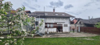 Prodaja, Donja Dubrava, nekretnina sa 2 stambene jedinice i okućnicom