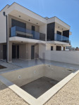PRODAJA - DVOETAŽNI STANOVI U NOVOGRADNJI - VRSI