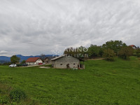 PRODAJA GOSPODARSKOG OBJEKTA 530 m² S VELIKIM ZEMLJIŠTEM – HUM NA SUTL