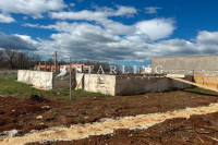 PRODAJA, GRAĐEVINSKI TEREN, 400 M2, S PRAVOMOĆNOM GRAĐEVINSKOM DOZVOLO