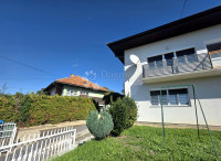 PRODAJA, Kuća, Karlovac, Švarča,  181m²