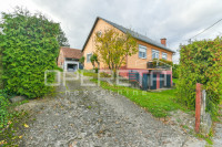 Prodaja, Kuća, Ozalj, Karlovačka cesta, Samostojeća, 230m2