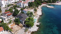 PRODAJA - KUĆA S RESTORANOM - 1.RED DO MORA - KARLOBAG