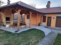 prodaja kuće za odmor