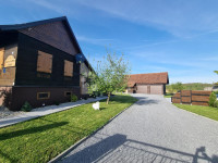 Prodaja kuće za odmor Sovari, Čazma – Renovirana, s bazenom i jacuzzij