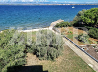 PRODAJA, OTOK UGLJAN, POLJANA, PRVI RED DO MORA, TOP LOKACIJA