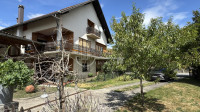 Prodaja, Rugvica, samostojeća kuća s gospodarskim objektima i velikom