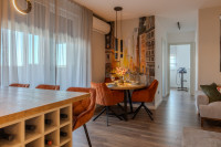 STAN NOVOGRADNJA-POTPUNO NAMJEŠTEN