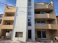 Prodaja - stan s terasom u novom stambenom projektu, Ližnjan!S5