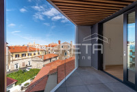 Istra, Umag – Novi apartman u ekskluzivnoj zgradi uz more i u centru g