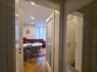 PRODAJA STANA S DVA APARTMANA – PULA