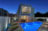 Prodaja - Villa 164m2 s bazenom - Zadar - Zaton - Šepurine