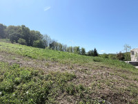 Prodaja, Vrhovčak, građevinsko zemljište 1727m2 s kućom za adaptaciju