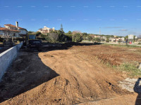 Prodaje se atraktivno građevinsko zemljište u blizini mora, Premantura