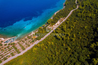Prodaje se građevinsko zemljište na Korčuli u blizini mora