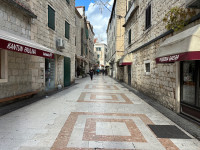 Prodajem stan u centru grada 45m2