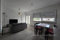 Prostran apartman s dvije spavaće sobe