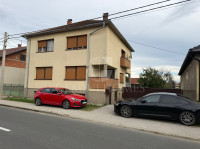 Prostrana kuća 250 m² s pomoćnim objektom i okućnicom - BEZ PROVIZIJE