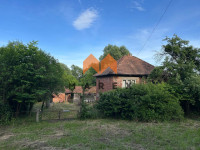 PROSTRANO IMANJE S KUĆOM I VELIKIM RAZVOJNIM POTENCIJALOM – JEZERO KLA