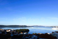 Prostrano zemljište s pogledom, Čiovo