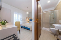 * PULA CENTAR – 4 STUDIO APARTMANA, 105 m², PARKIRNO MJESTO *
