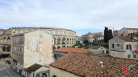 PULA, CENTAR, STAN SA POGLEDOM NA ARENU I MORE 69M2 #PRODAJA