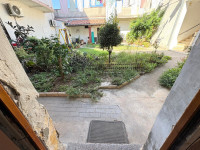 PULA , dvosoban stan 53,91 m² – prizemlje, zajednički vrt